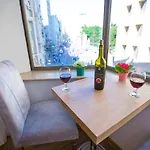Hotel Golden Street