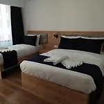 Golden Street 3*