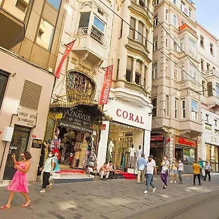 Golden Street