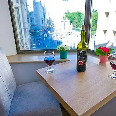 Golden Street Hotel 3*