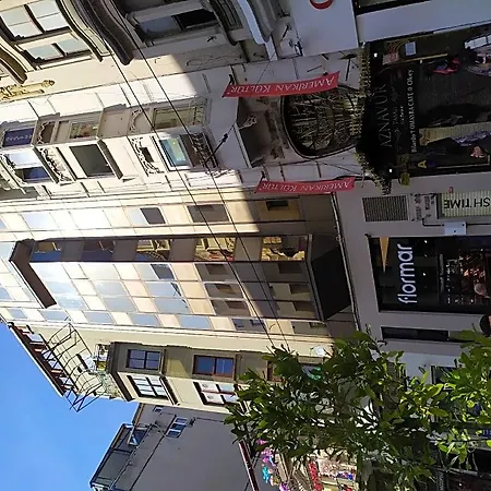 Golden Street Hotel