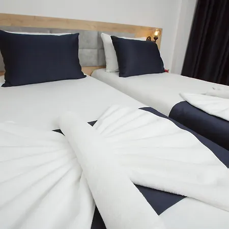 Golden Street Szálloda